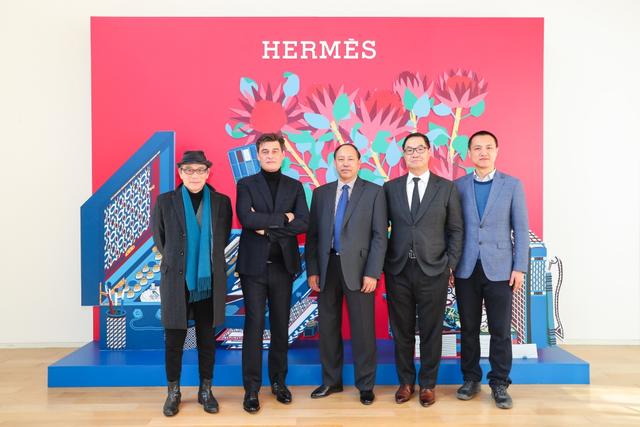 愛馬仕中國推出特別版斜紋真絲方巾 助力推進文物保護事業(yè)