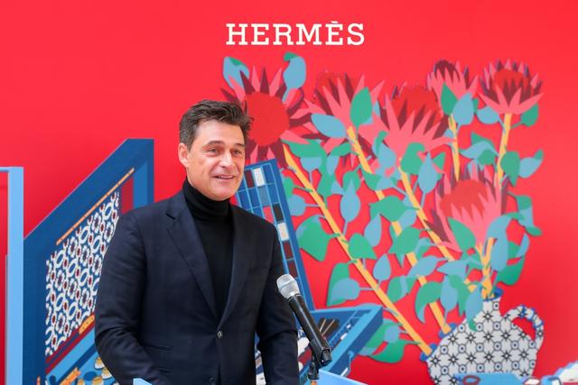 愛馬仕中國推出特別版斜紋真絲方巾 助力推進文物保護事業(yè)